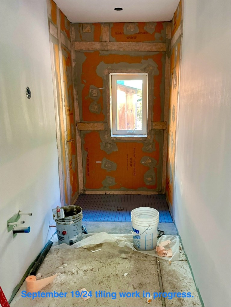 floor tiled, wall smoothened