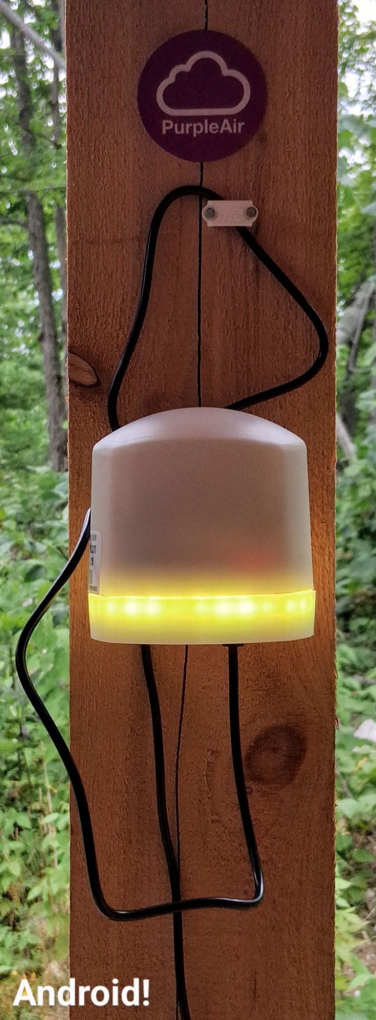 air quality monitor with an LED air quality readout