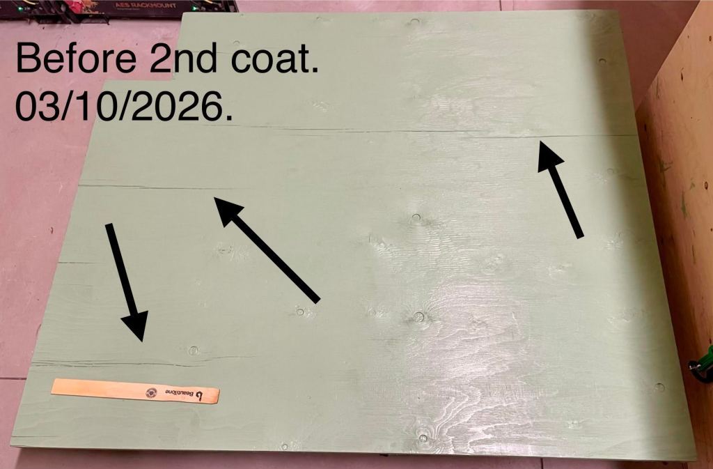 cracks present in the panel